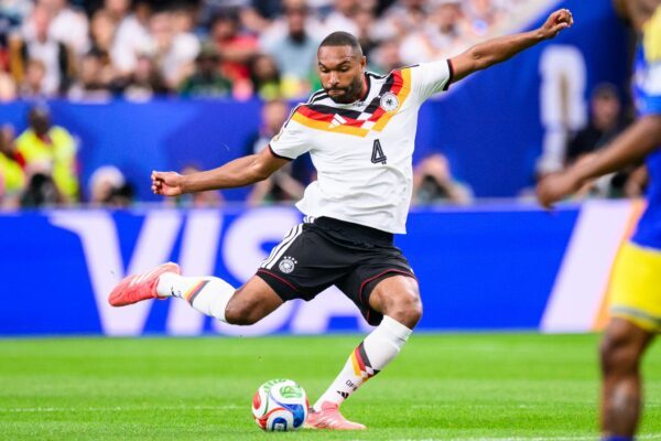 Jonathan Tah ist der deutsche Abwehrorganisator in Amerika.