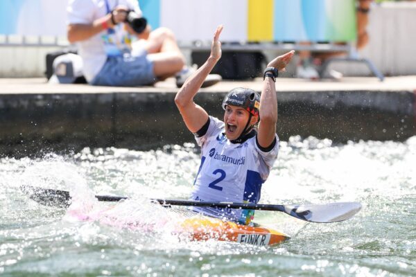 Ricarda Funk siegt beim Heim-Weltcup in Augsburg im Kajak. (Archivbild)