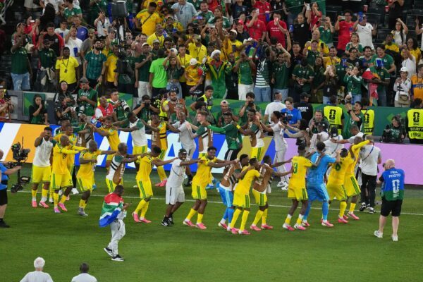 Südafrika steht erstmals in der K.-o.-Phase einer Fußball-WM.