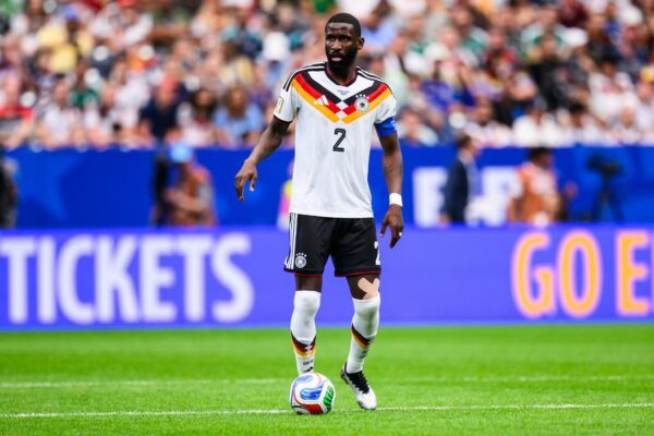 Antonio Rüdiger bleibt bei Real Madrid.