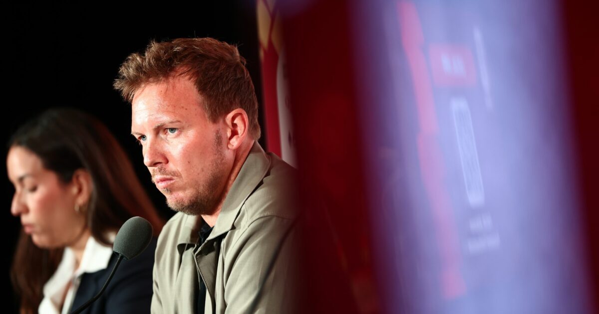 Julia Nagelsmann findet die öffentliche Bewertung von Leroy Sané nicht in Ordnung.