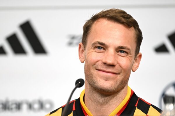 Manuel Neuer hält während der WM intensiv Kontakt zu Frau und Sohn daheim.