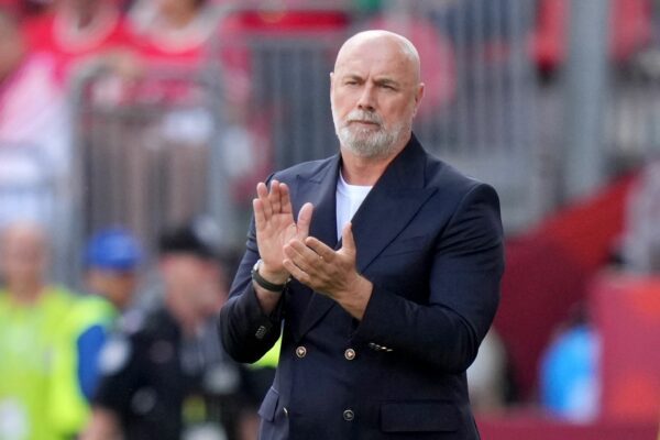 Hofft mit Bosnien-Herzegowina auf eine erfolgreiche WM: Trainer Sergej Barbarez. (Archivbild)