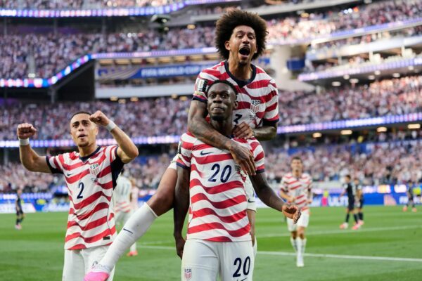 Die USA feiern einen perfekten WM-Start.