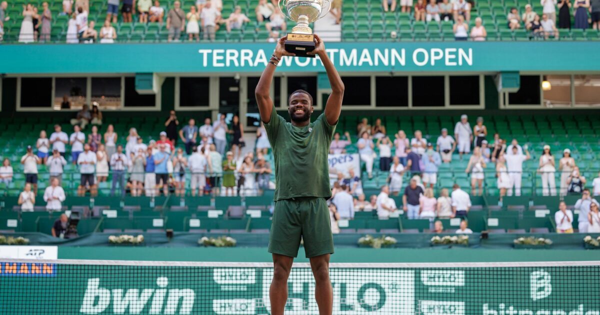Frances Tiafoe ist der erste US-amerikanische Turniersieger in Halle.