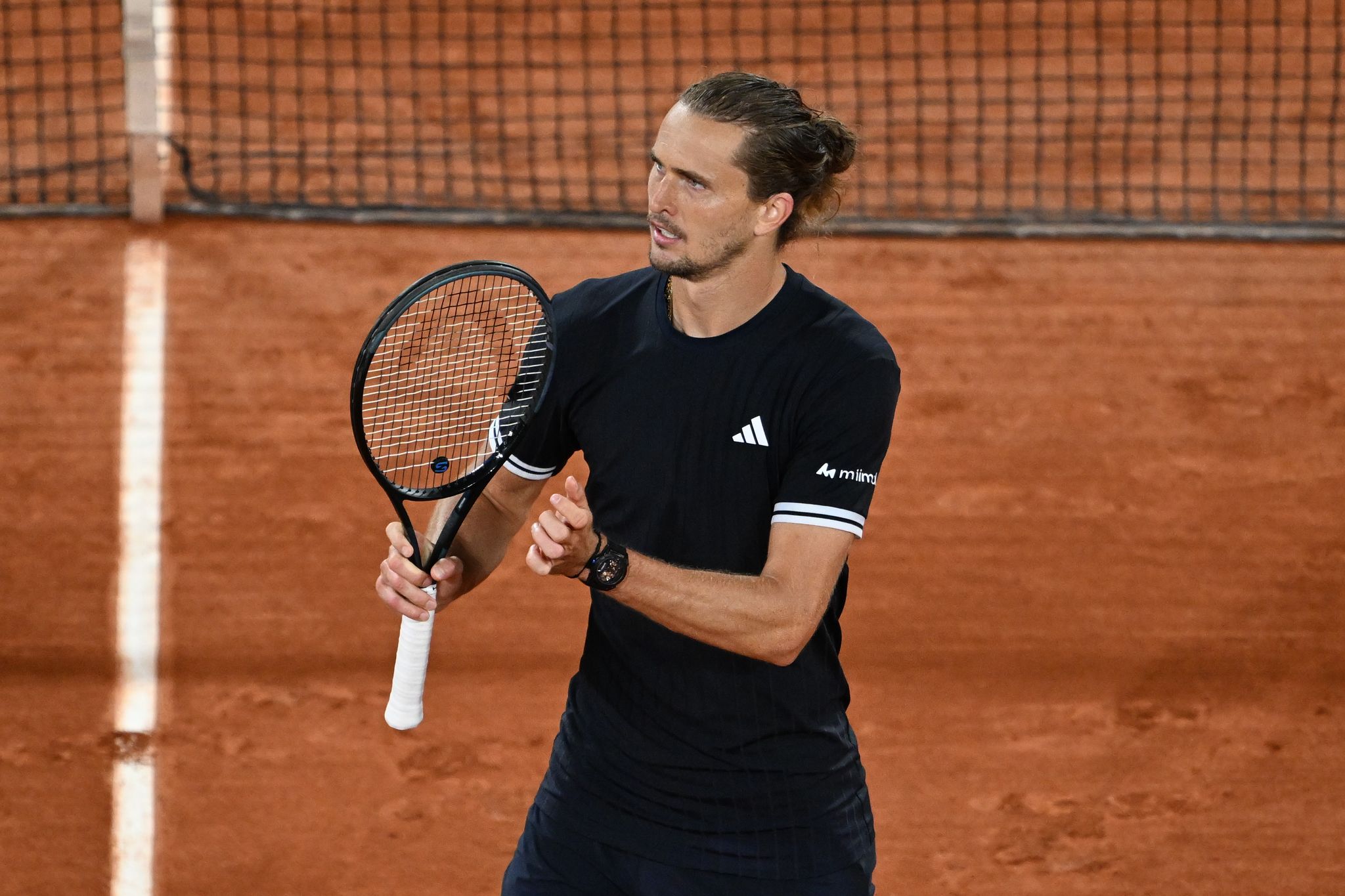 Alexander Zverev wird in Paris auch von seiner Oma begleitet.