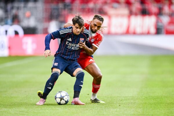 Afonso Moreira (l) wechselt von Olympique Lyon zu Bayer Leverkusen. (Archivbild)