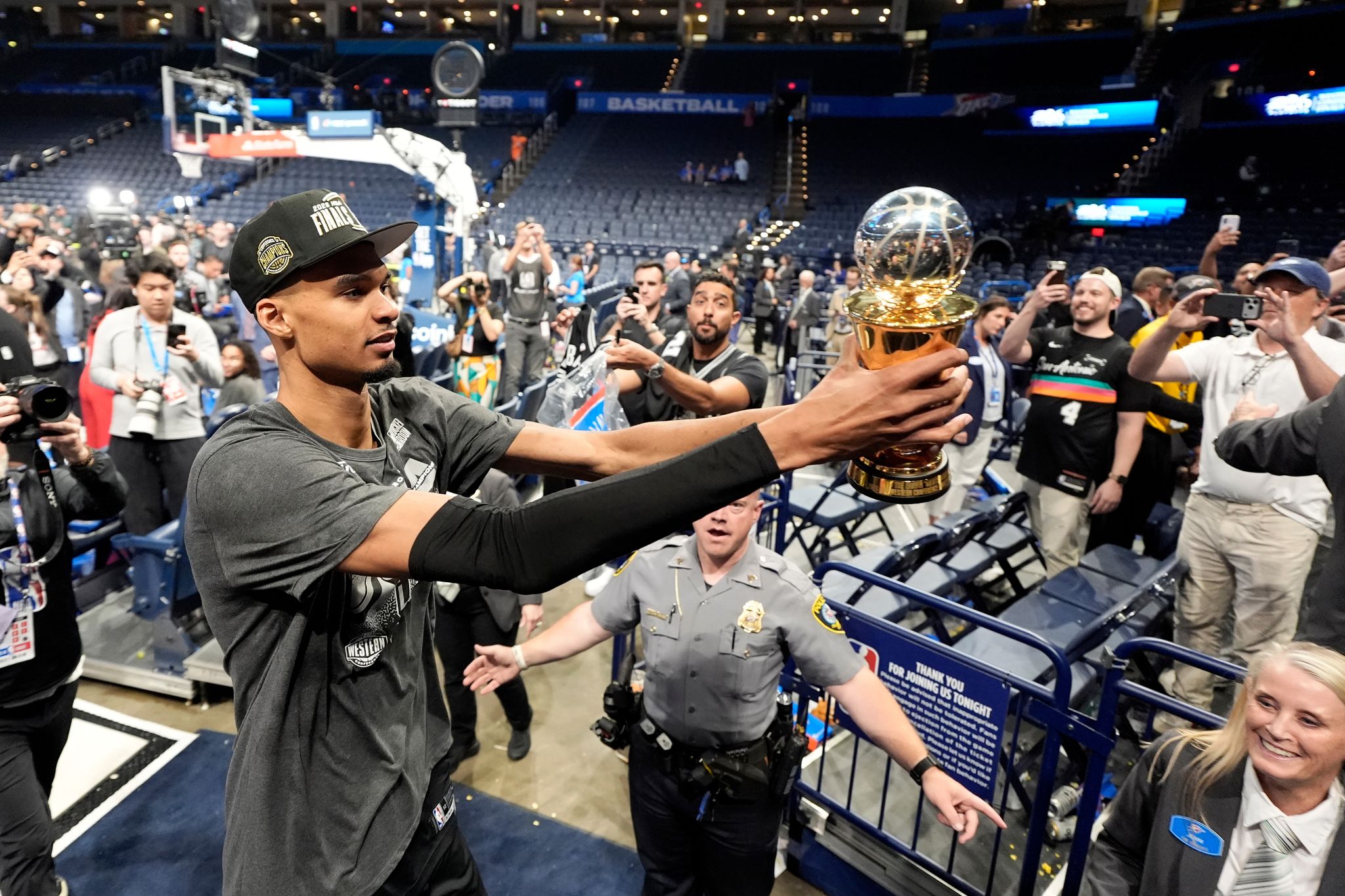 Victor Wembanyama greift mit den Spurs nach dem NBA-Titel.