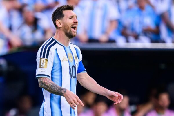 Lionel Messi wird gegen Jordanien nicht von Beginn an spielen. (Archivbild)