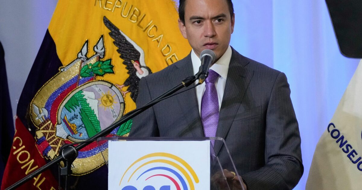 Ecuadors Präsident Daniel Noboa setzt die Sonderkonsumsteuer auf Bier während der WM aus. (Archivbild)