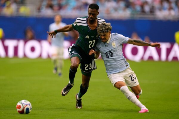 Das Spiel zwischen Uruguay und Saudi-Arabien war hart umkämpft.