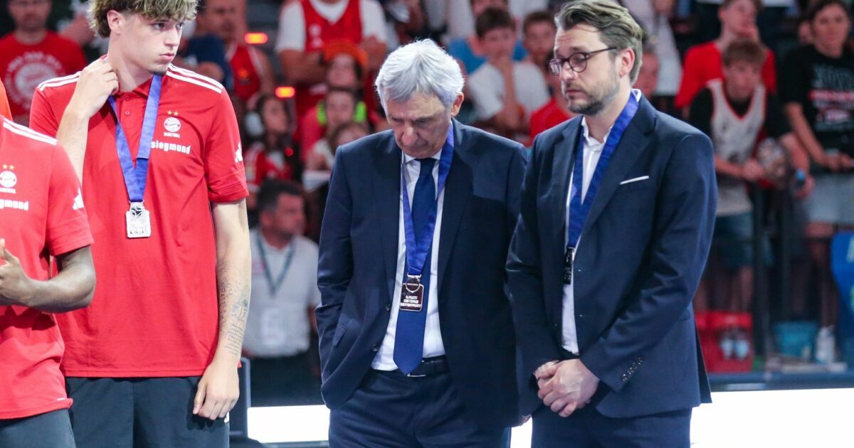 Bayern-Coach Pesic resigniert nach der Final-Niederlage.
