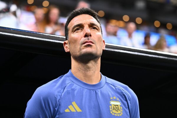 Lionel Scaloni zeigte sich nach dem 3:2 Argentiniens gegen Ägypten von seiner emotionalen Seite.