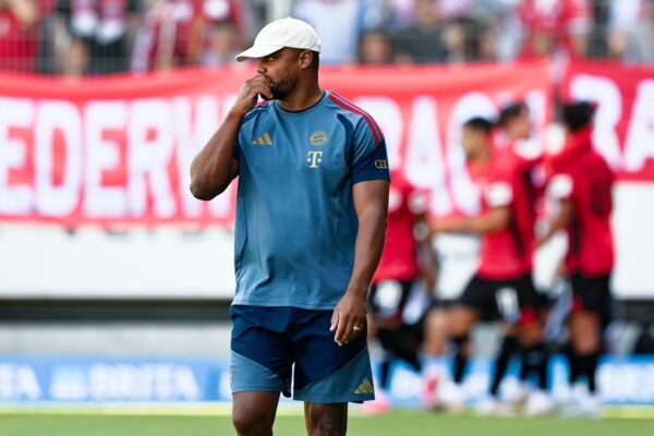 Setzte auf eine junge Startelf: Bayern-Trainer Vincent Kompany