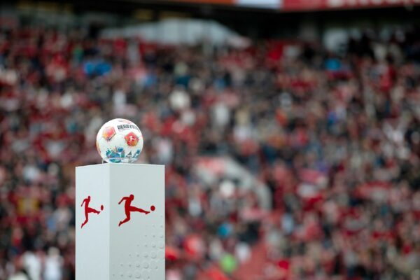 Die Fußball-Bundesliga startet am 28. August in die neue Saison. (Archivbild)