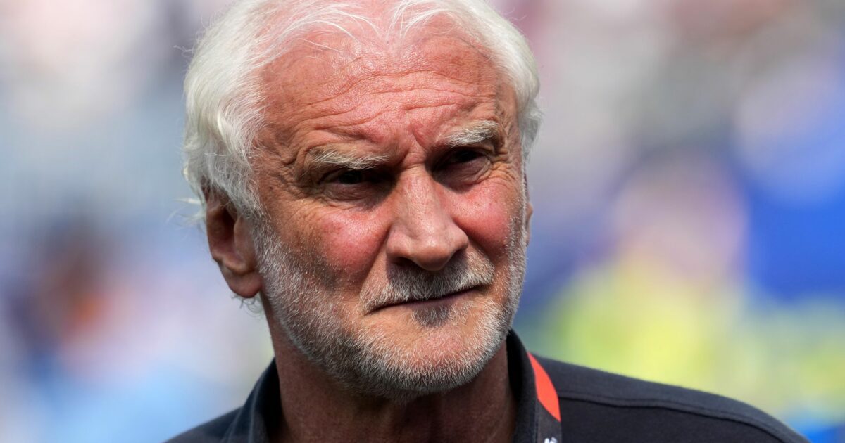 Rudi Völler will als DFB-Sportdirektor weitermachen. (Archivbild)