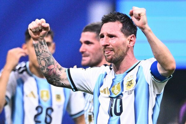 Ein Sieg voller Emotionen - so sieht man Messi selten.