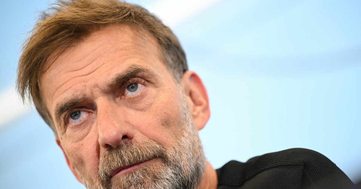 Bundestrainer Jürgen Klopp hat sich für die Absage seines geplanten Auftritts beim Internationalen Trainerkongress entschuldigt.