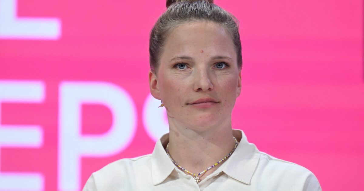 Beim Neuaufbau im deutschen Fußball nach dem WM-Debakel sollten nach Ansicht von Ex-Nationalspielerin Tabea Kemme auch weibliche und internationale Aspekte eine Rolle spielen. (Archivbild)