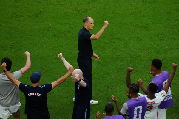Thomas Tuchel (M) hat bei der WM viel Grund zum Jubel.