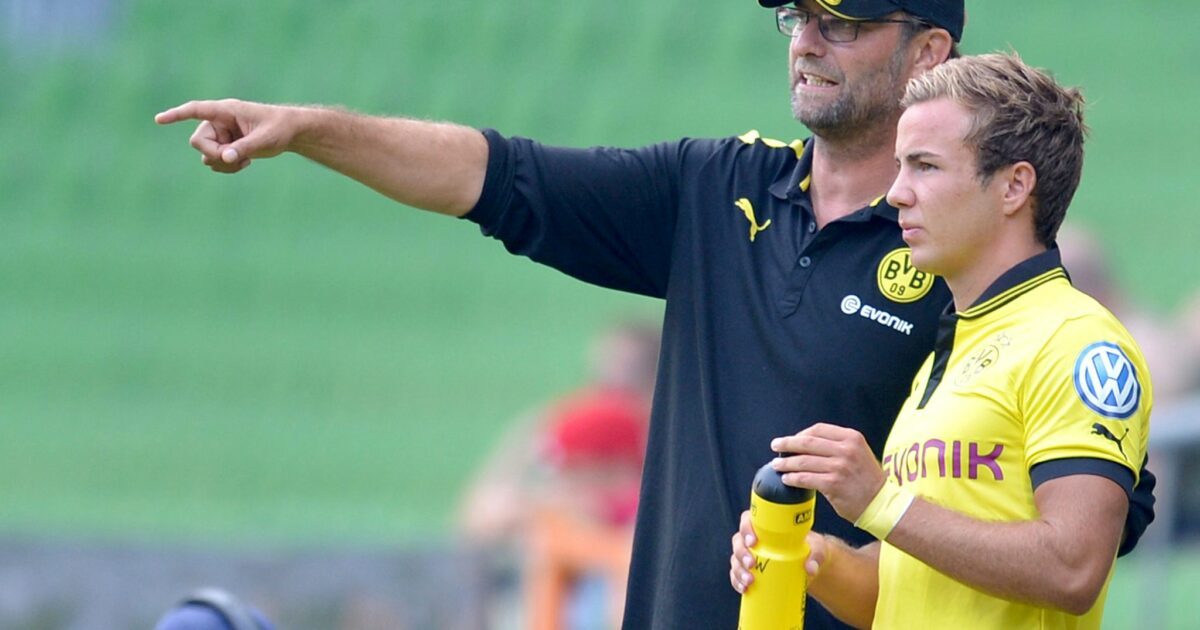 Einst erfolgreich bei Borussia Dortmund: Mario Götze (l) und Jürgen Klopp. (Archivbild)