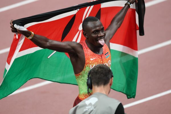Jubelt über einen Weltrekord: Emmanuel Wanyonyi. (Archivbild)