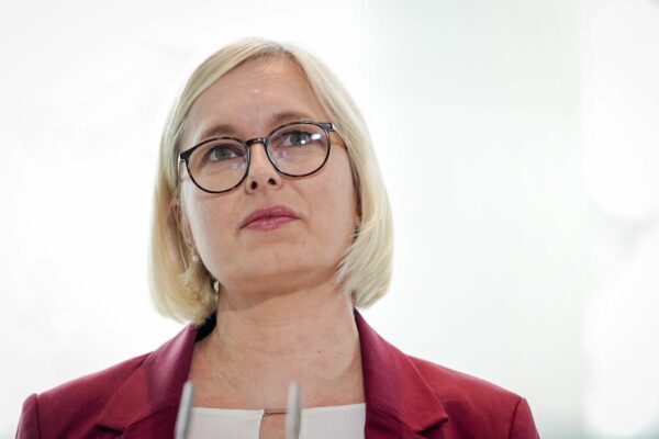 Muss ihr Amt räumen: Christiane Schenderlein ist nicht mehr Sport-Staatsministerin. (Archivbild)