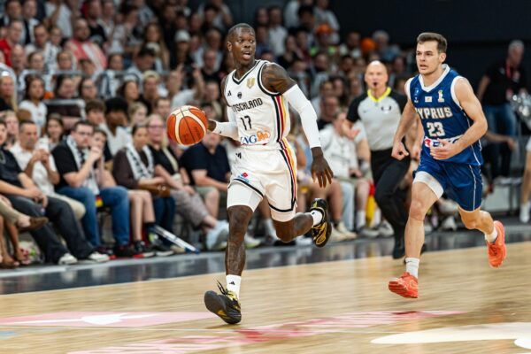 Dennis Schröder ließ sich die Quali-Partie gegen Zypern nicht entgehen.