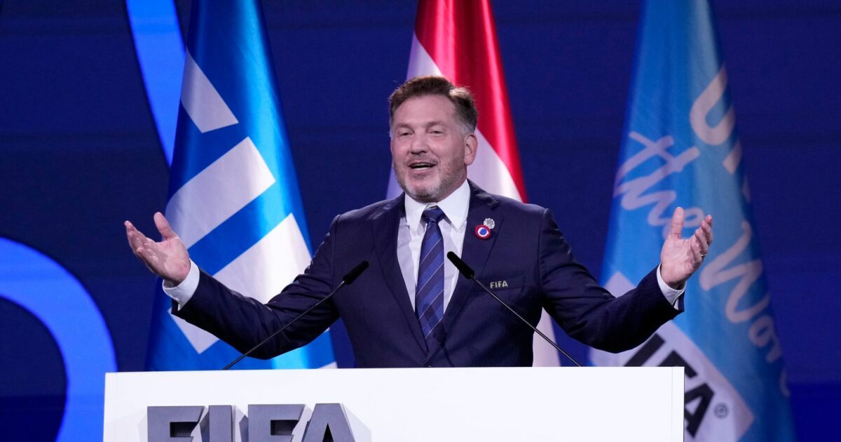 Er will 64 Teams bei der WM 2030 auch in Südamerika: Conmebol-Präsident Dominguez. (Archivbild)