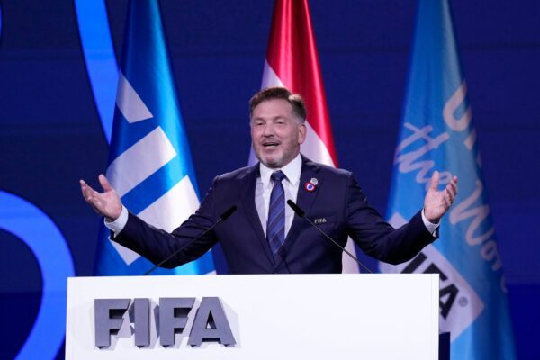 Er will 64 Teams bei der WM 2030 auch in Südamerika: Conmebol-Präsident Dominguez. (Archivbild)
