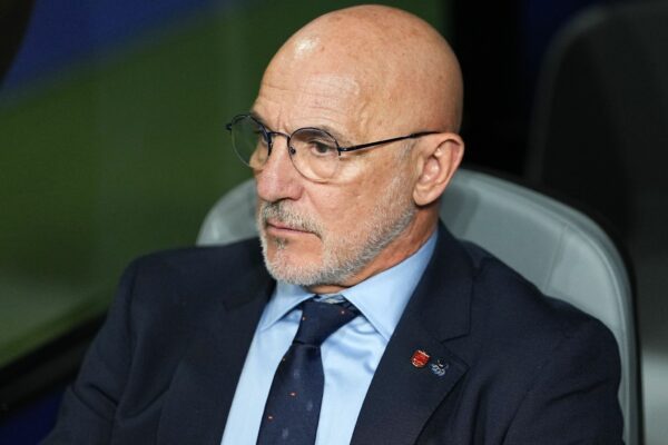 Spaniens Nationaltrainer will noch nicht über ein mögliches Halbfinale gegen Frankreich sprechen. (Archivfoto)