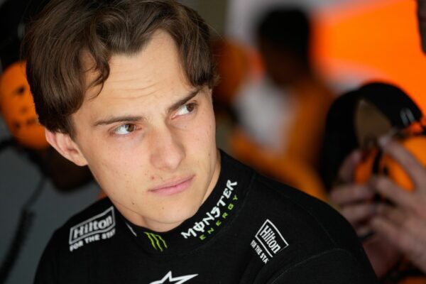 Oscar Piastri ist auf Carlos Sainz wirklich nicht gut zu sprechen.