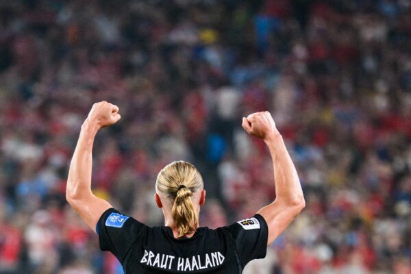 Torjubel mit neuem Schriftzug auf dem Trikot: Erling Braut Haaland. (Archivbild)