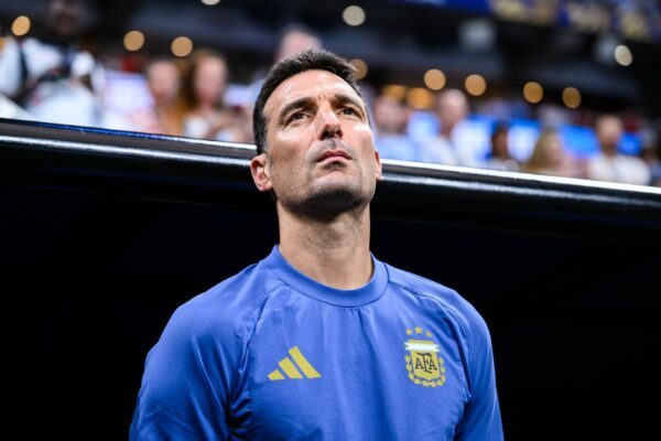 Argentiniens Trainer Lionel Scaloni blickt optimistisch dem WM-Viertelfinale gegen die Schweiz entgegen.