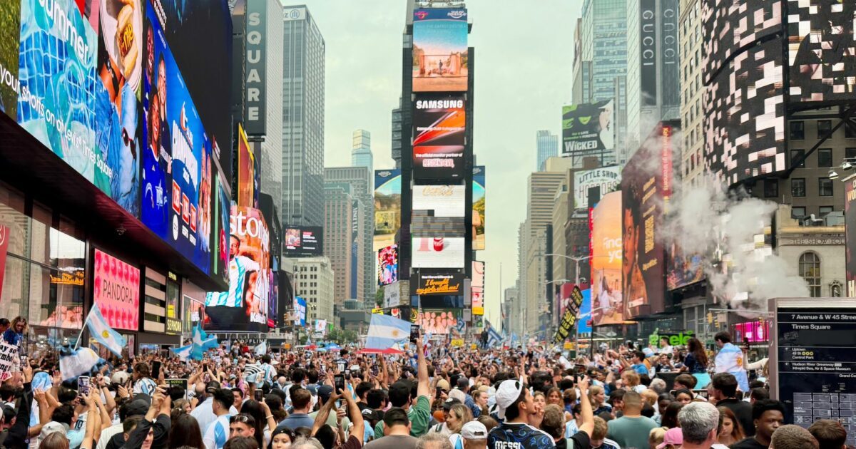 Argentinische Fans feierten am Times Square in New York.