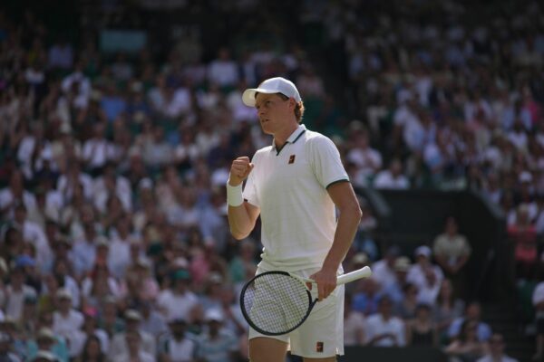 Jannik Sinner steht im Finale von Wimbledon.