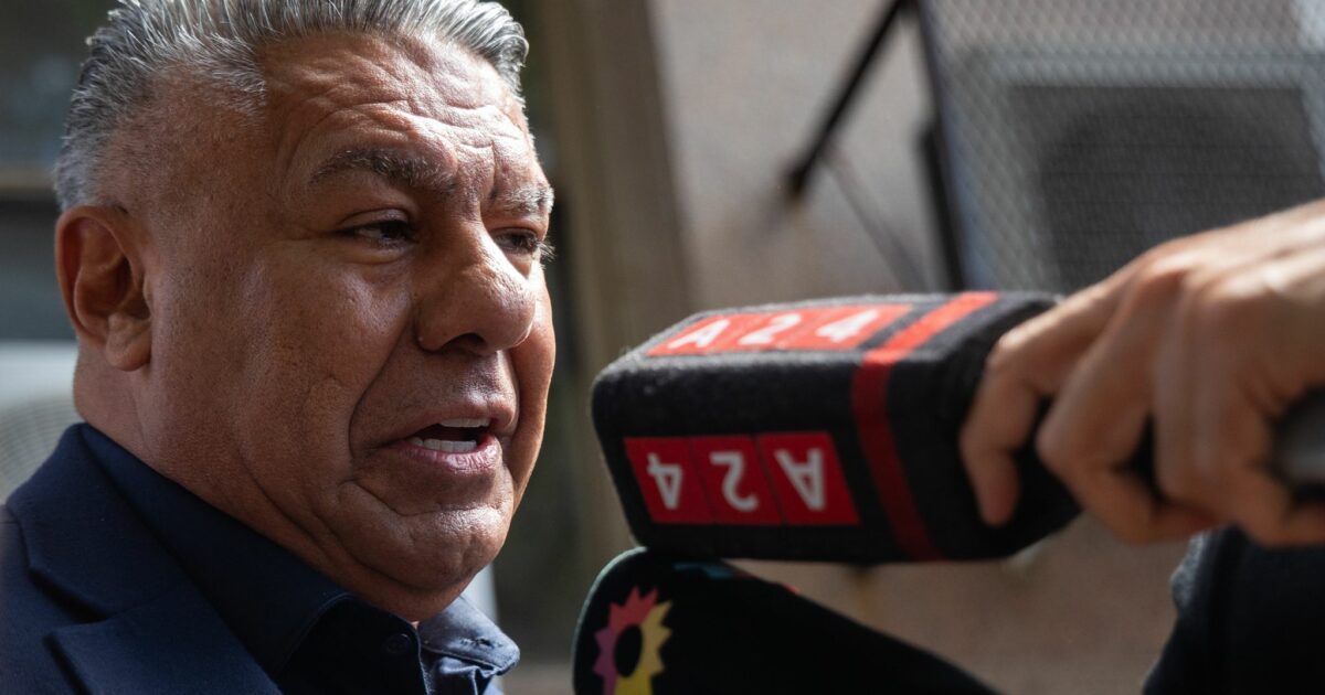 Der AFA-Vorsitzende Claudio Tapia und sein Verband wehren sich gegen Berichte über FBI-Ermittlungen. (Archivbild)