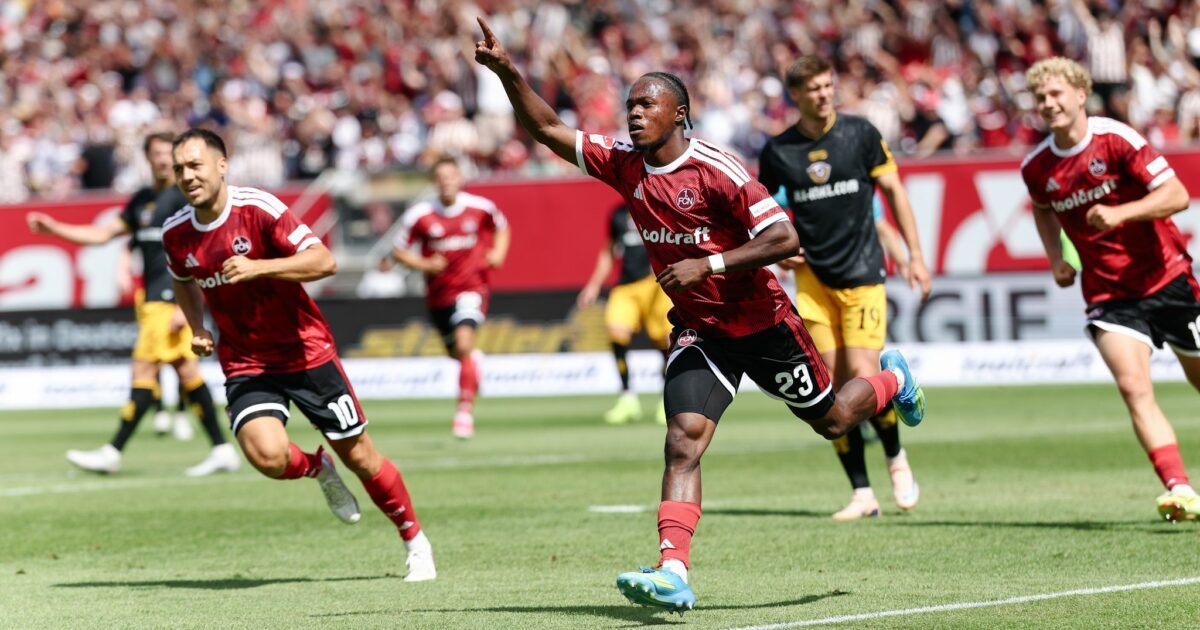Mohamed Alì Zoma (M) ist für den 1. FC Nürnberg Gold wert.