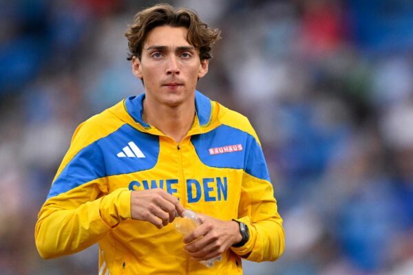 Armand Duplantis hatte sich vor seinem Gold-Wettkampf den Magen verdorben.