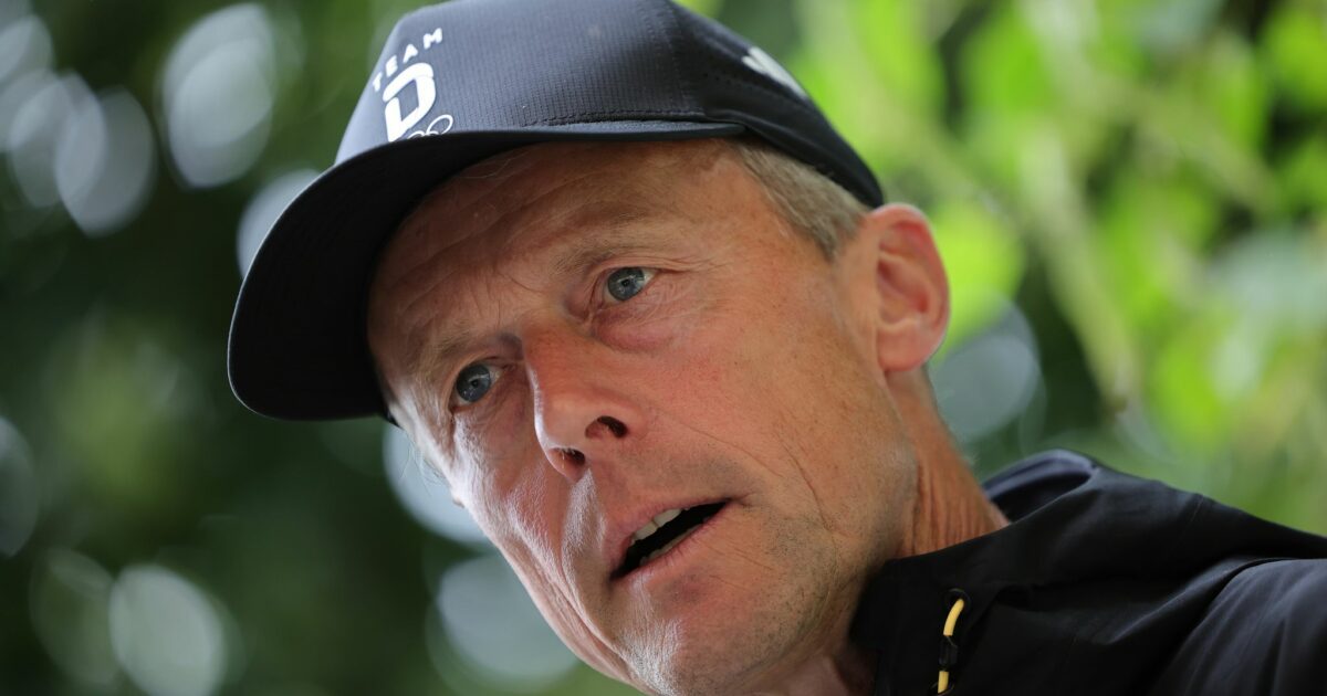 Bundestrainer Peter Thomsen fehlt nach einem Sturz bei der WM. (Archivbild)