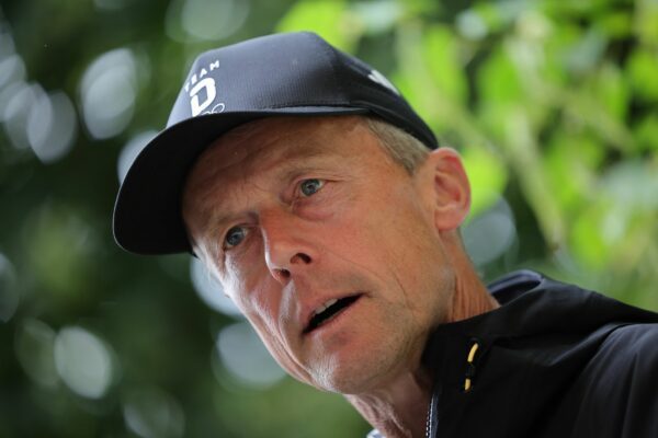 Bundestrainer Peter Thomsen fehlt nach einem Sturz bei der WM. (Archivbild)