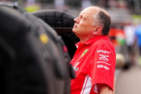 Er muss es managen: Ferrari-Teamchef Fred Vasseur. (Archivbild)