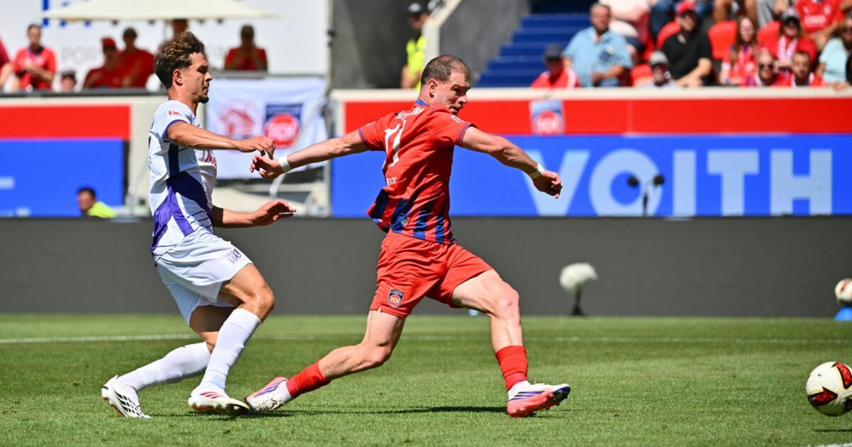 Brachte den 1. FC Heidenheim in Führung: Budu Siwsiwadse (r).