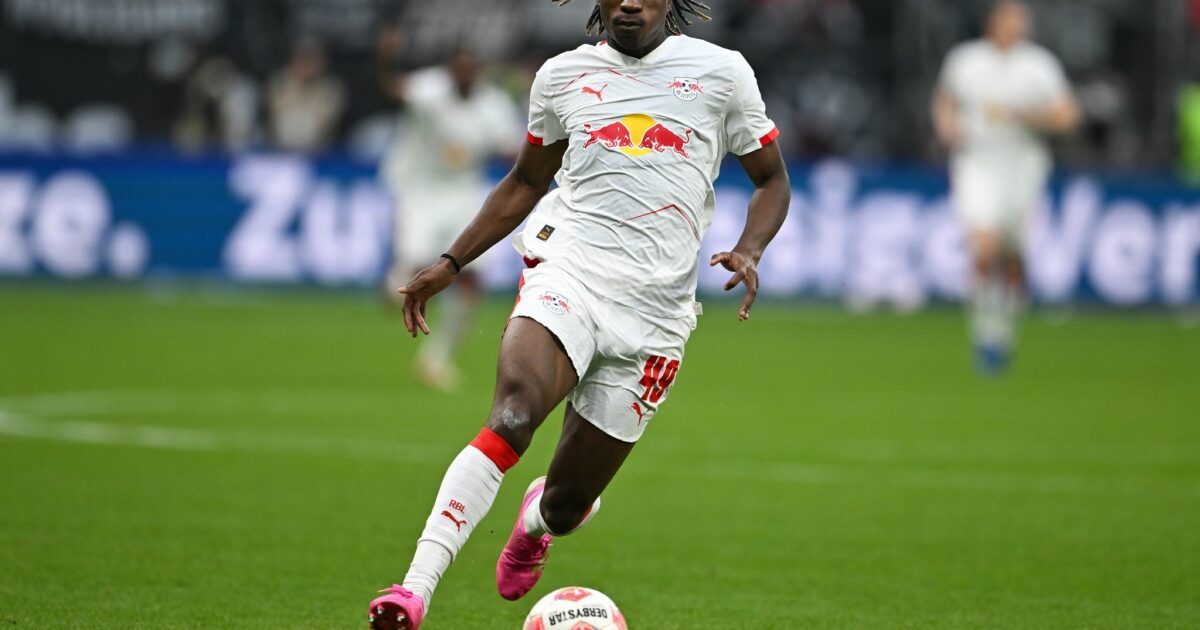 Yan Diomande verlässt RB Leipzig nach einem Jahr schon wieder. (Archivbild)