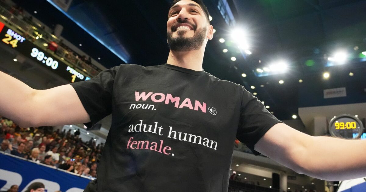 Enes Kanter Freedom wurde aus der Halle geleitet.