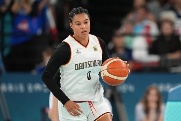 Satou Sabally wird dem deutschen Nationalteam bei der Heim-WM fehlen. (Archivbild)