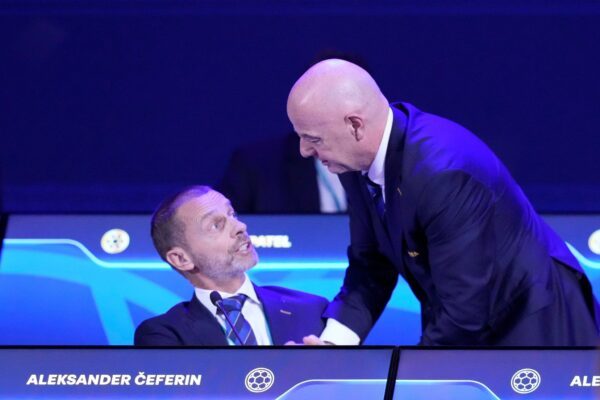 Die Präsidenten der UEFA und FIFA sind mittlerweile erbitterte Rivalen. (Archivbild)