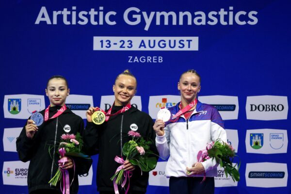 Vom Wakeboard zu Gold: Angelina Melnikowa (M).