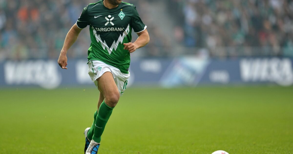 Mikael Silvestre und andere Ex-Fußballstars fordern das Aus für Infantino. (Archivbild)