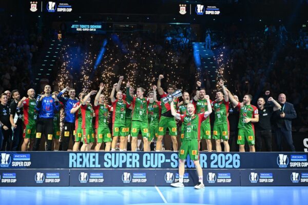 Der erste Titel der Saison geht an den SC Magdeburg.
